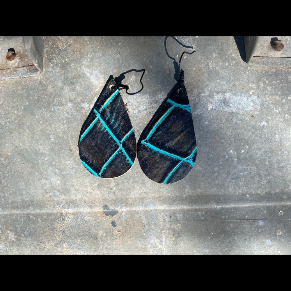 leather earrings black croc and turquoise boho - Picture 2 of 3